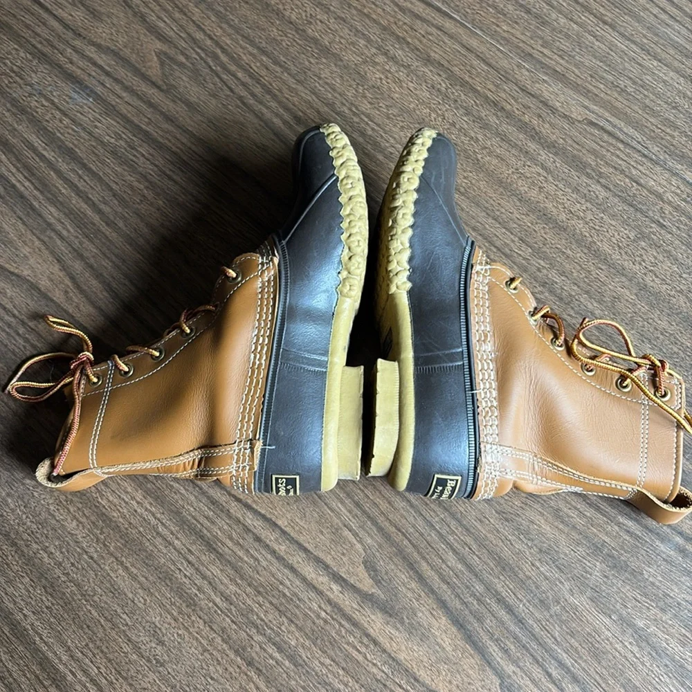 LL Bean Women's Bean Boots 8